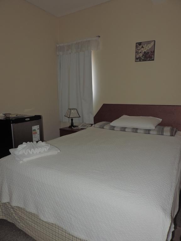 Hotel Domingo Savio Encarnacion Room photo